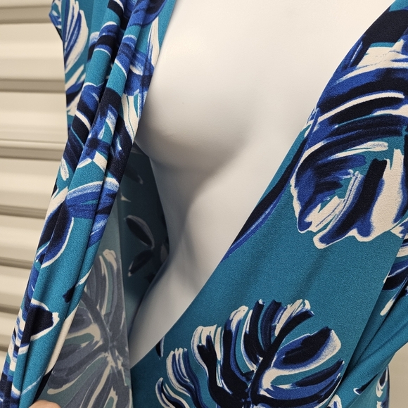 Tommy Bahama Clara Blue Botanical Blitz Palm Leaf Ruched Moc Wrap Dress Beach XL - Picture 8 of 16